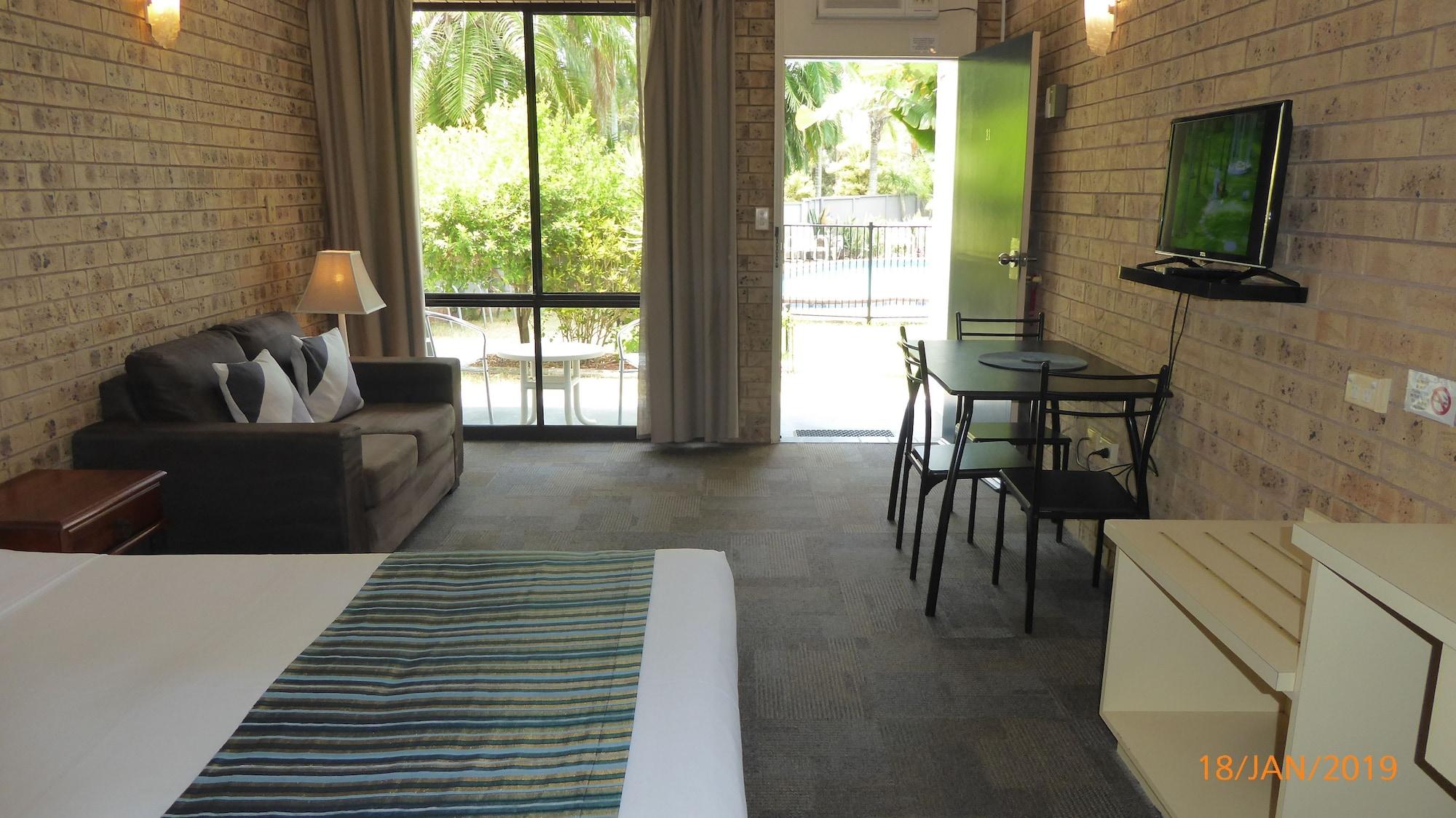 Motel Tower Court - Adults Only Haven Hervey Bay