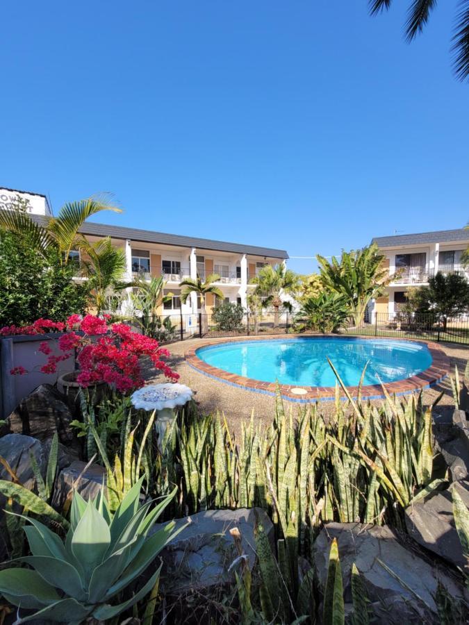 Tower Court - Adults Only Haven Motel