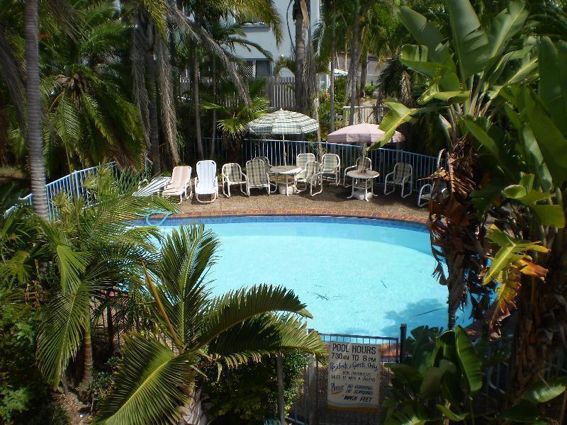 Tower Court - Adults Only Haven Motel 3*